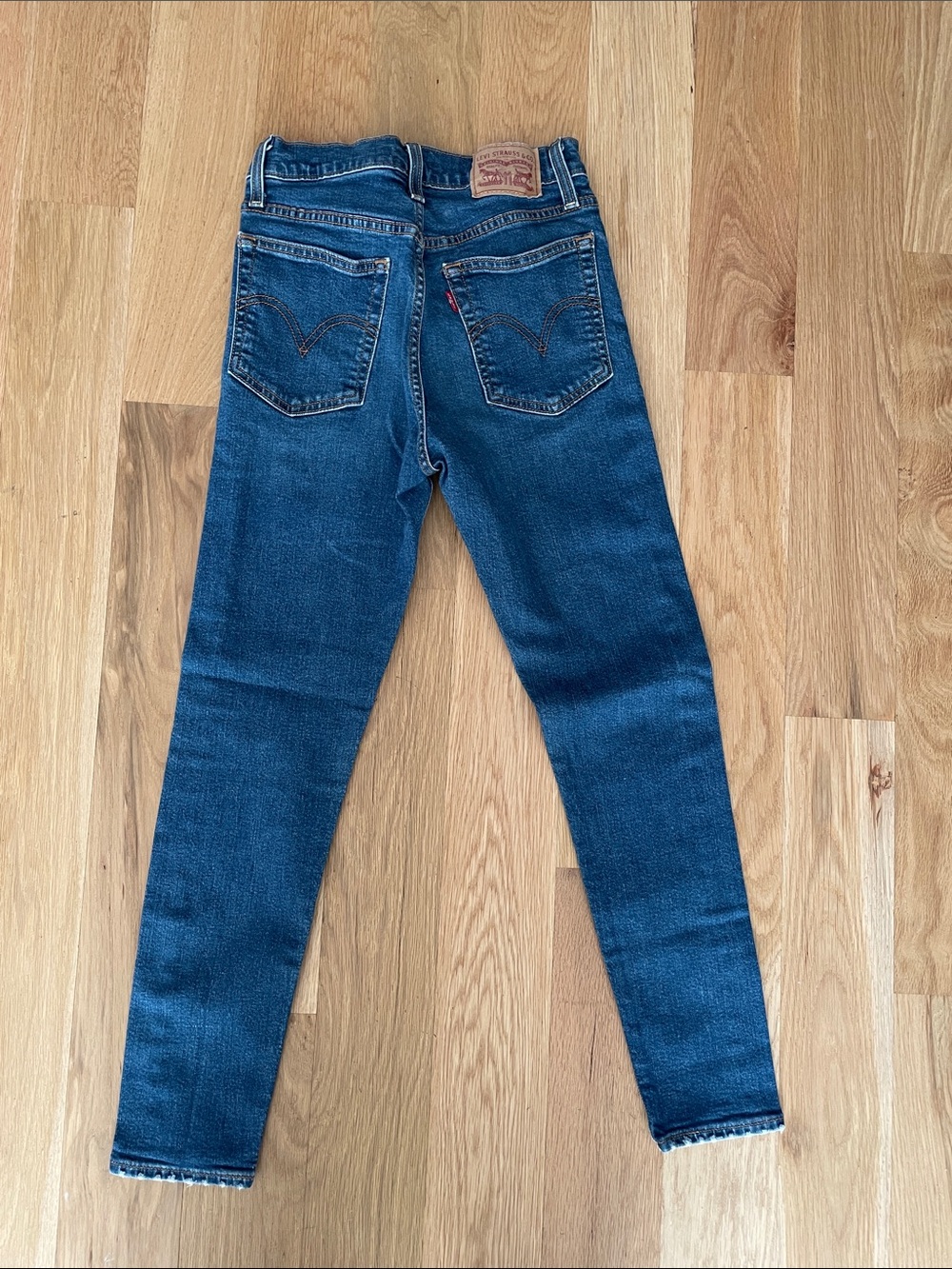 Levi’s wedge skinny jeans